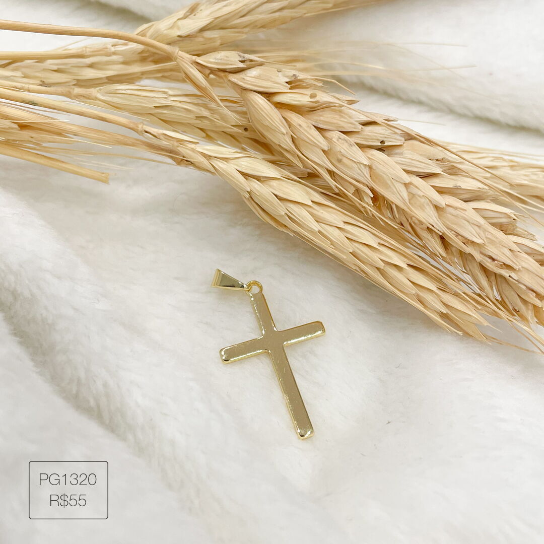 Pingente de Crucifixo M Liso Dourado